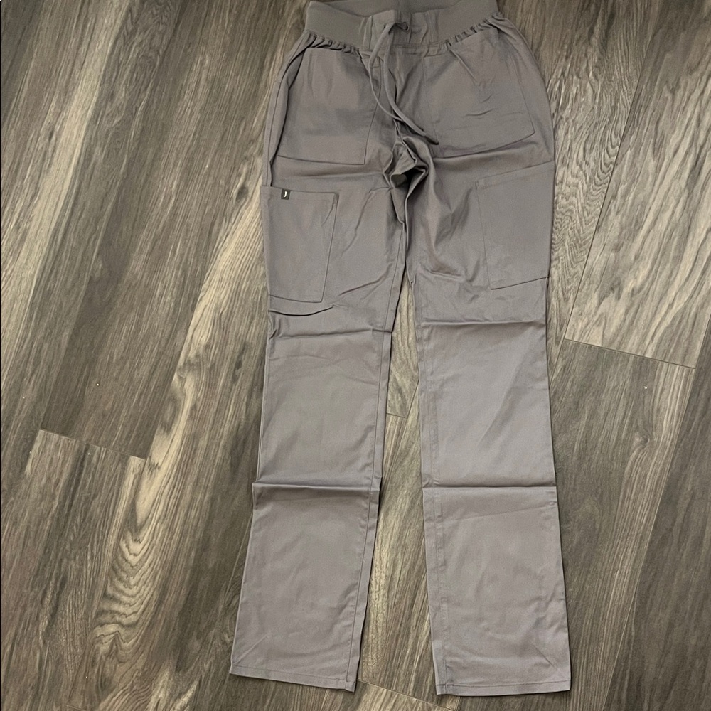 Jaanuu Women’s Cargo Straight Scrub Pants